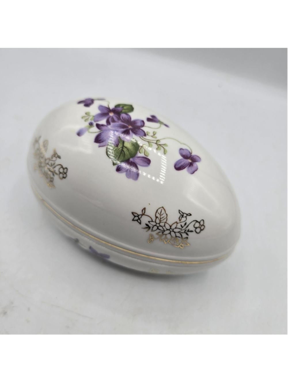 Lefton China Egg Trinket Box #2209 Hand Painted Lilacs Gold Trim 5 1/2"